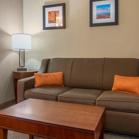 Comfort Inn Albuquerque Airport Экстерьер фото