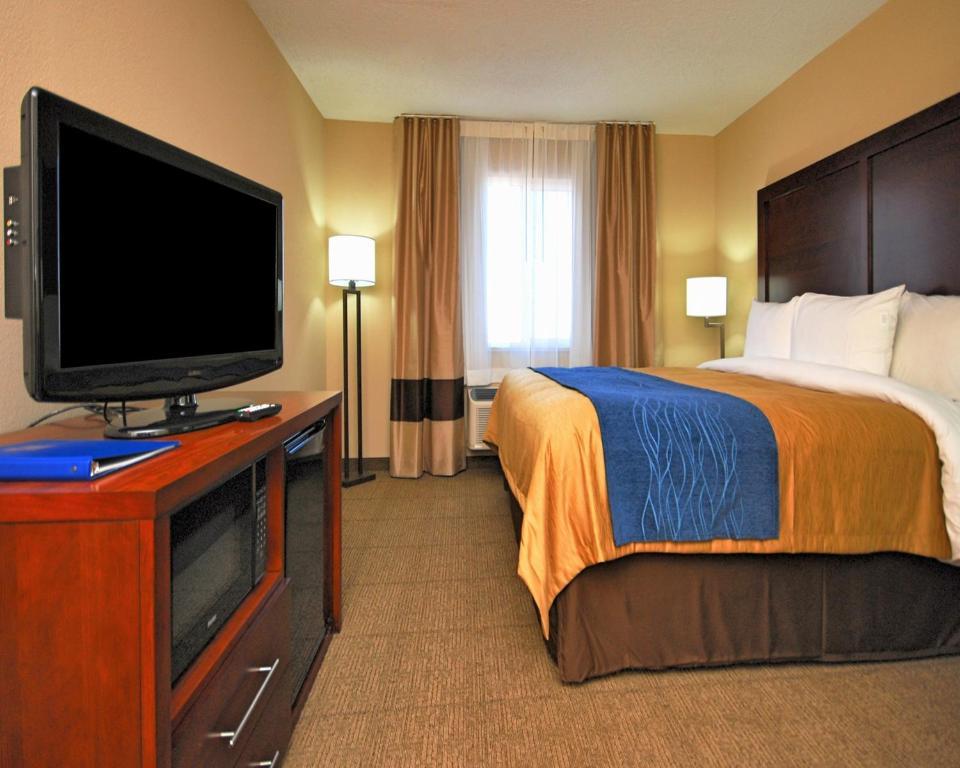 Comfort Inn Albuquerque Airport Экстерьер фото